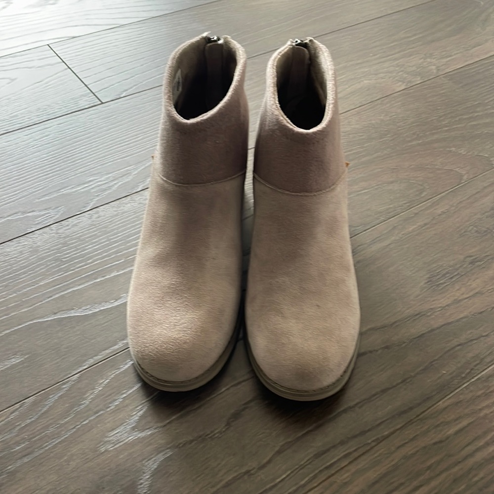 TOMS Booties